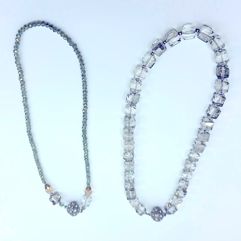Park Lane Two—way Foursquare Necklace in Smokey Grey